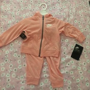 Size 12 month 2 PC Nike outfits